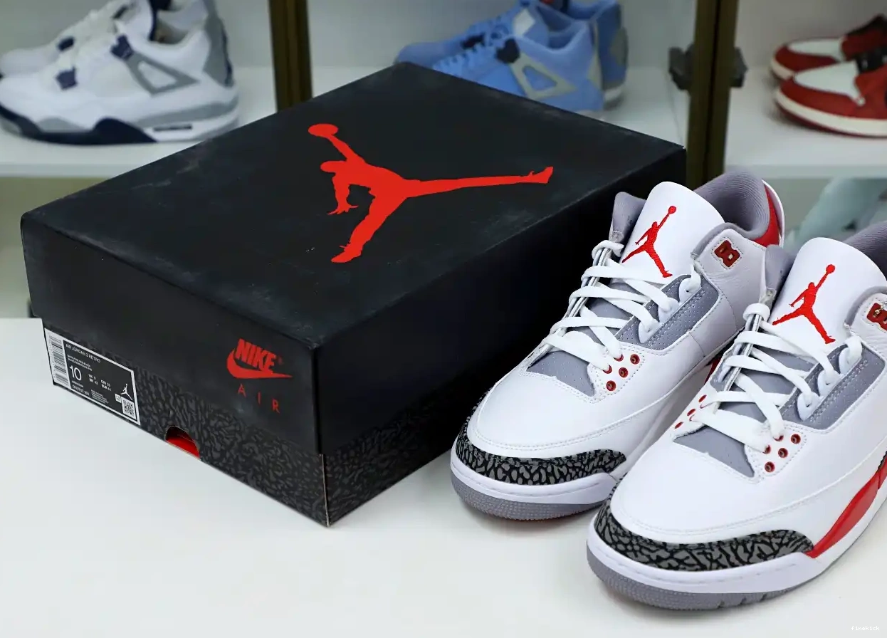 JORDAN 3RETRO